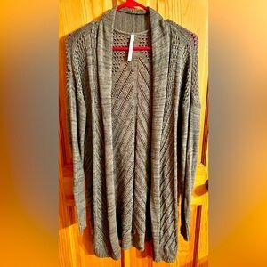 Leo & Nicole Gray Open-Knit Women's Sweater by Size L Neutral Monochrome Cozy